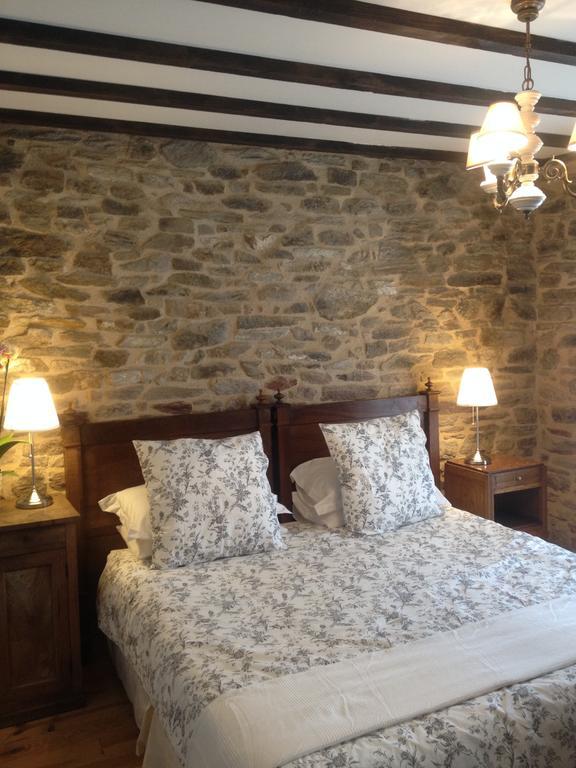Chambres D'Hotes Le Bouleau Goutrens Exterior photo
